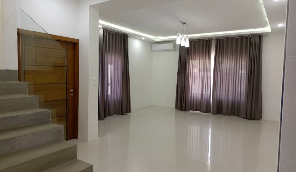 1001766391